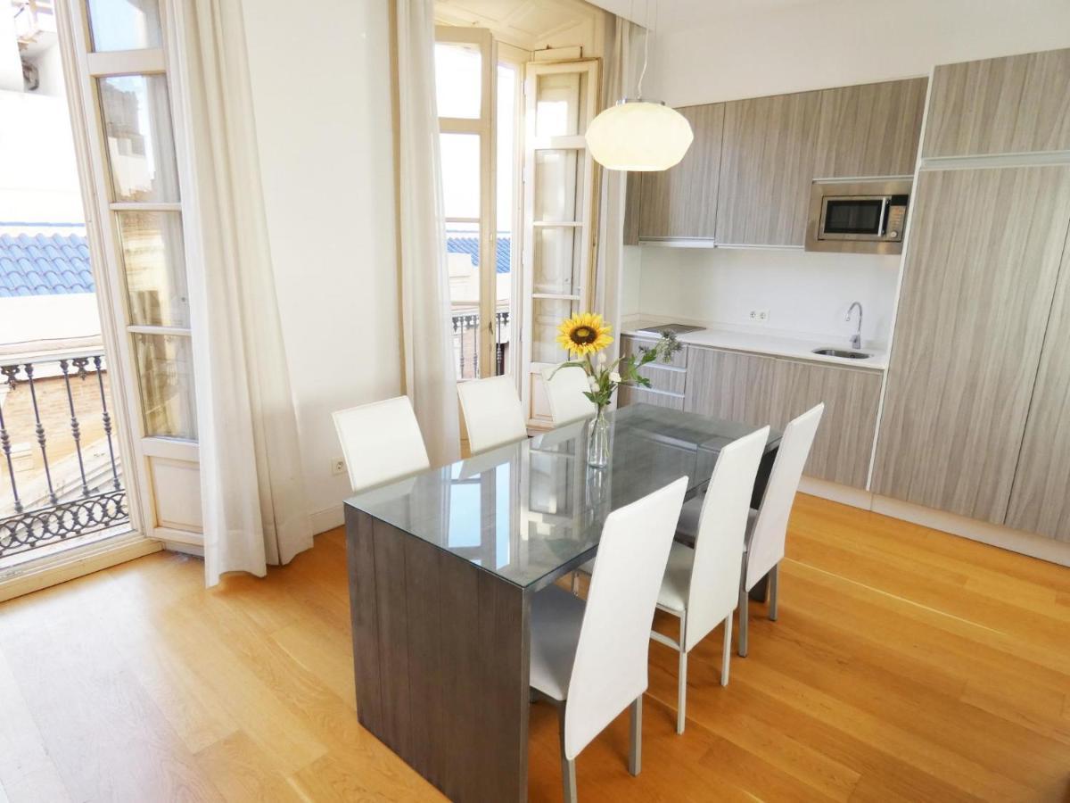 Echegaray Premium Cathedral 2 Apartment มาลากา ภายนอก รูปภาพ