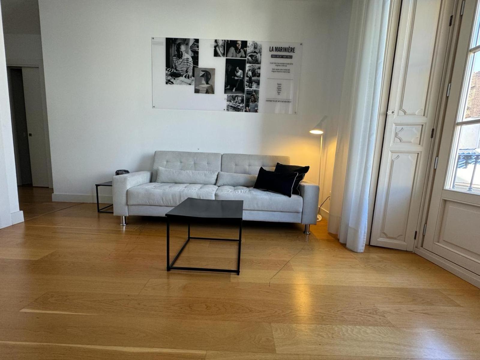 Echegaray Premium Cathedral 2 Apartment มาลากา ภายนอก รูปภาพ