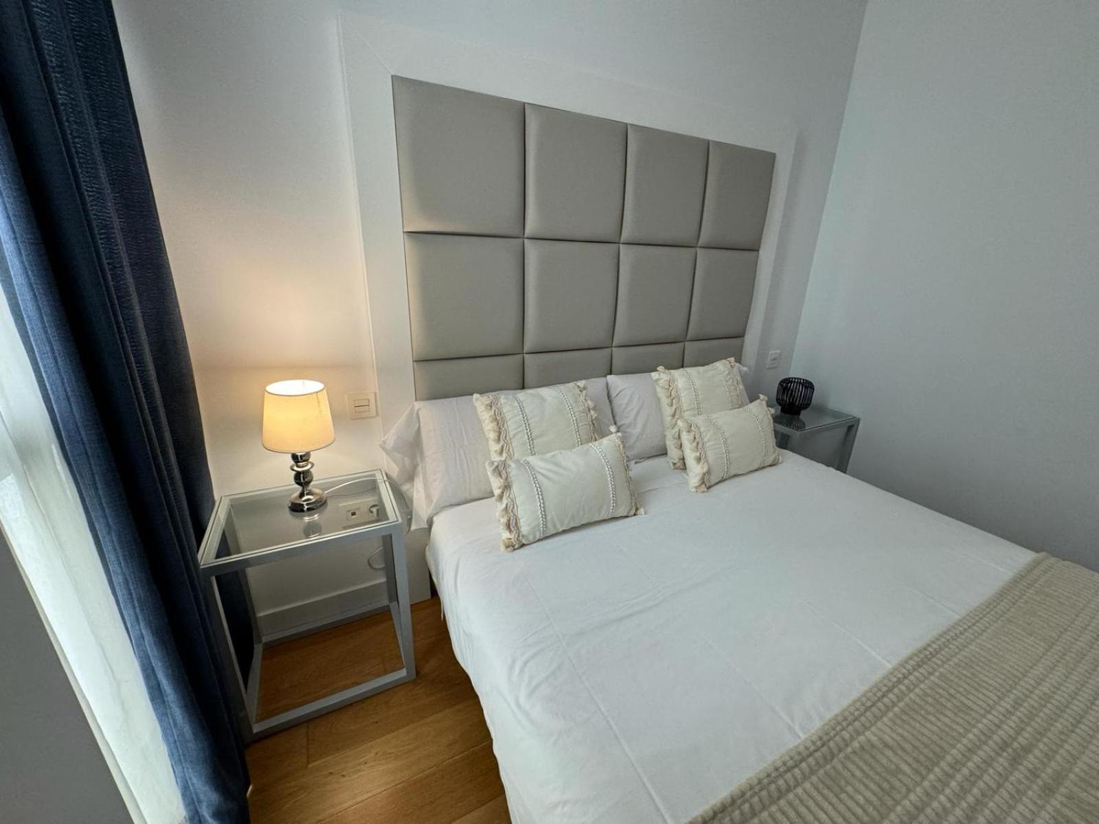 Echegaray Premium Cathedral 2 Apartment มาลากา ภายนอก รูปภาพ